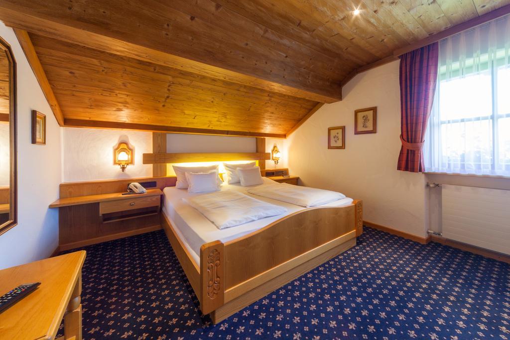 Hotel Alpina Hagnau Pokój zdjęcie