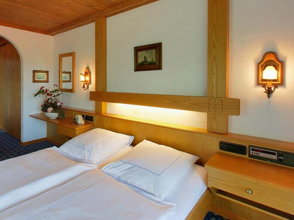 Hotel Alpina Hagnau Pokój zdjęcie