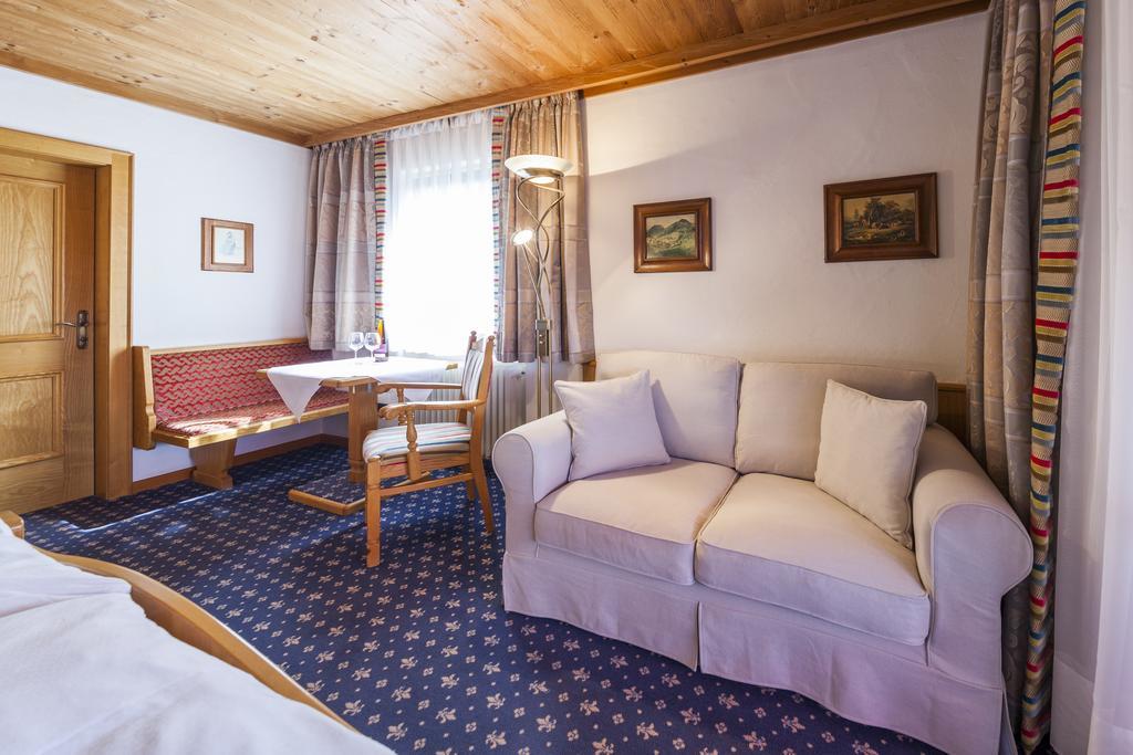 Hotel Alpina Hagnau Zewnętrze zdjęcie
